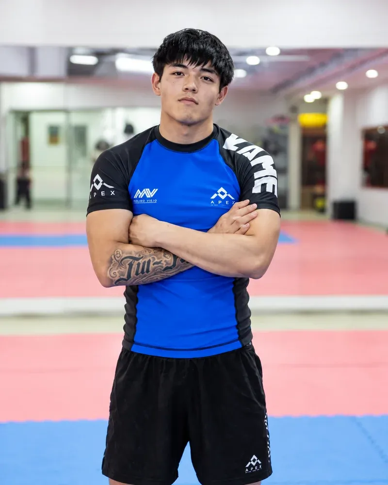Christopher Pérez, profe de APEX, cinturón azul